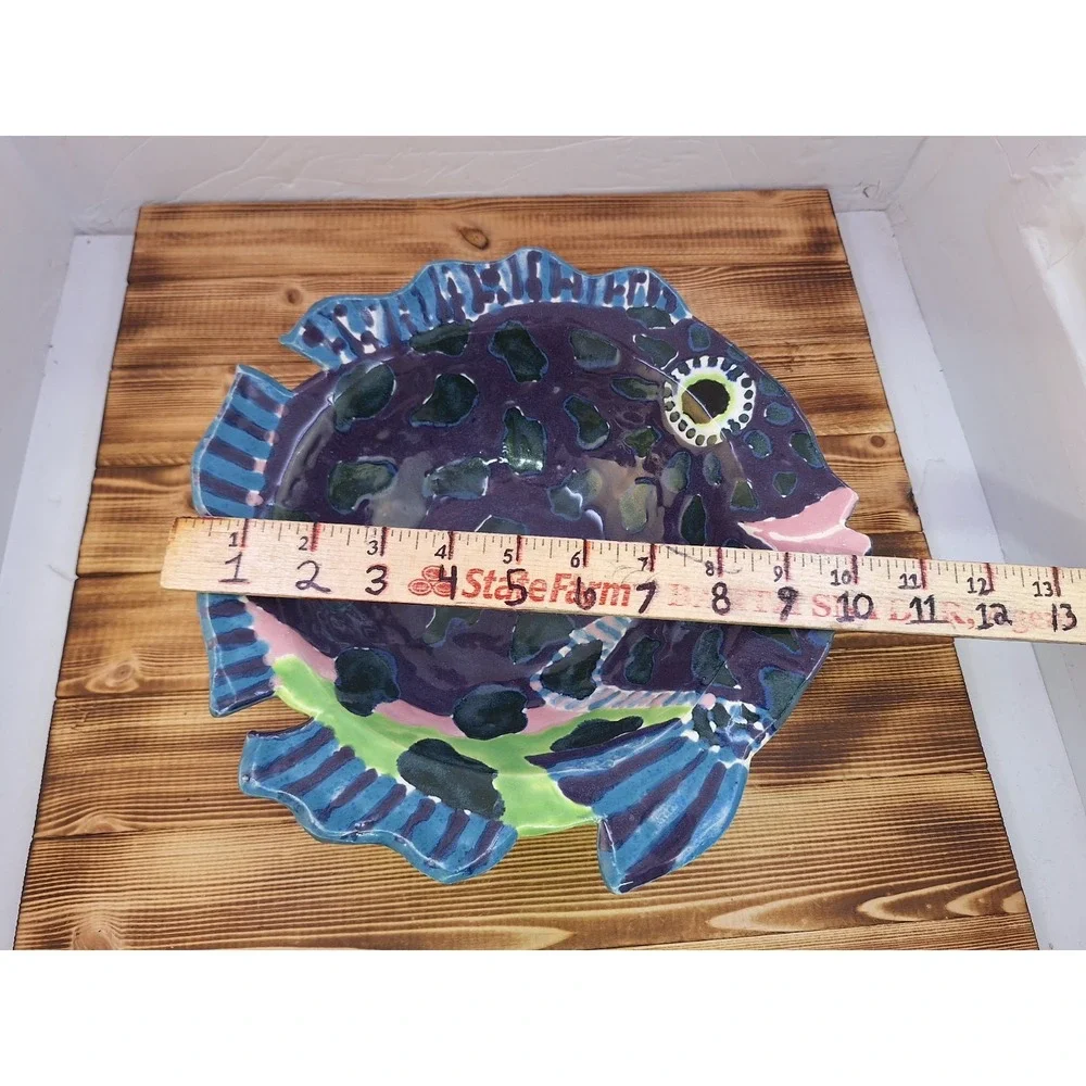 Vintage Fish Motif Small Bowl Dish, Artisan Handmade Signed 10' X 3'‎